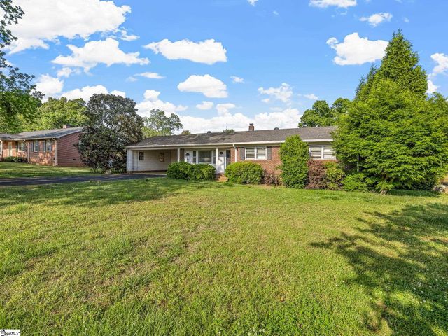 299 Mcabee Road, Roebuck, SC 29376