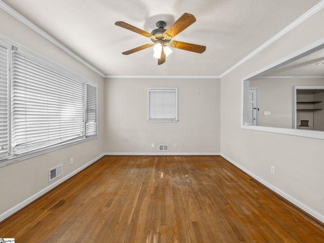 299 Mcabee Road, Roebuck, SC 29376