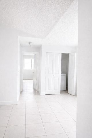 2926 S University Drive 6302, Davie, FL 33328