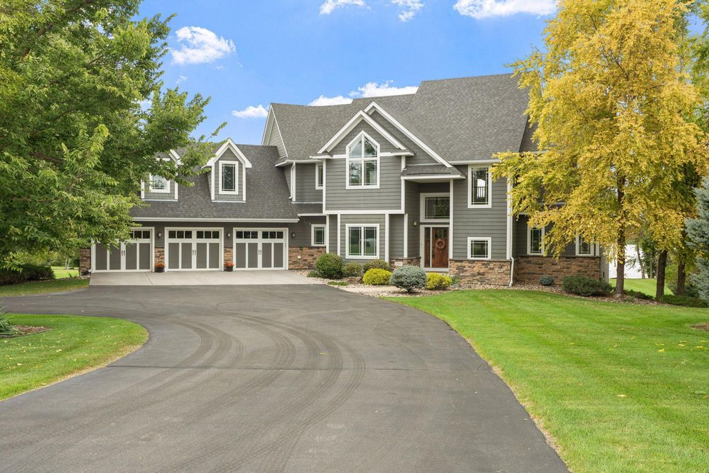 596 Hahn Drive, Shakopee, MN 55379 — exterior