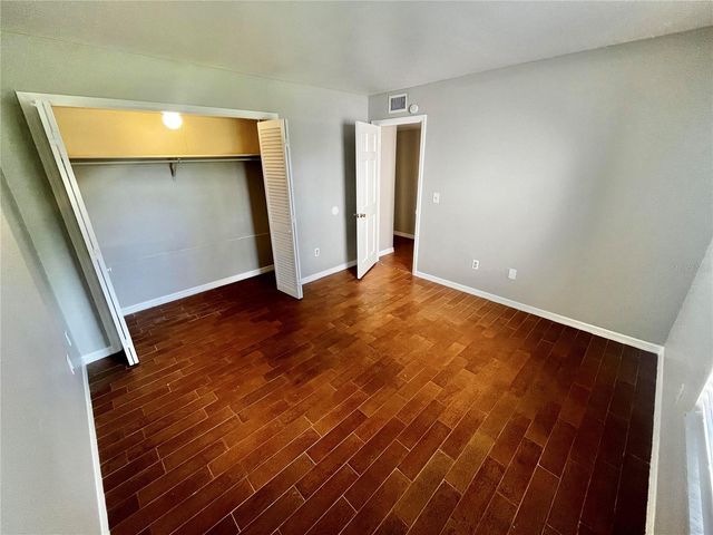 10368 CARROLLWOOD LANE 234, Tampa, FL 33618