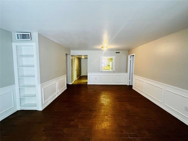 10368 CARROLLWOOD LANE 234, Tampa, FL 33618