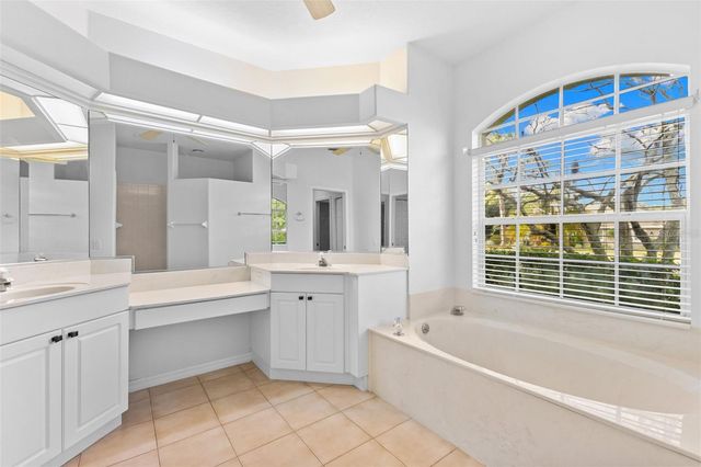 2208 CALUSA LAKES BOULEVARD, Nokomis, FL 34275