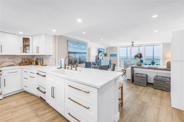 6300 MIDNIGHT PASS ROAD 702, Sarasota, FL 34242