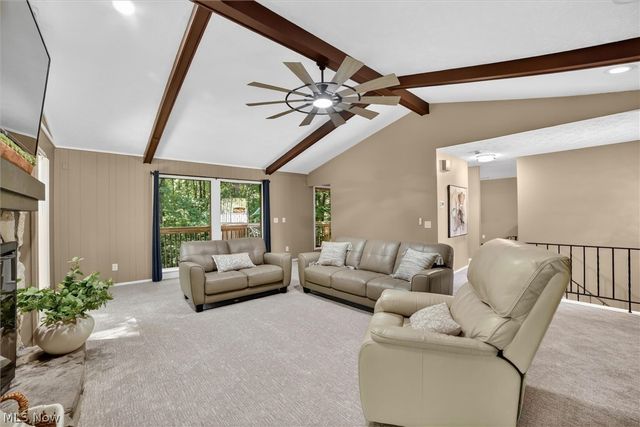 17813 Suncliff Place, Strongsville, OH 44136