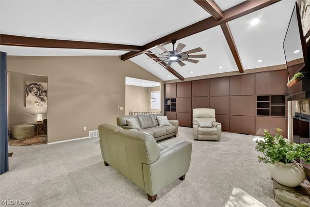 17813 Suncliff Place, Strongsville, OH 44136