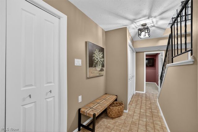 17813 Suncliff Place, Strongsville, OH 44136