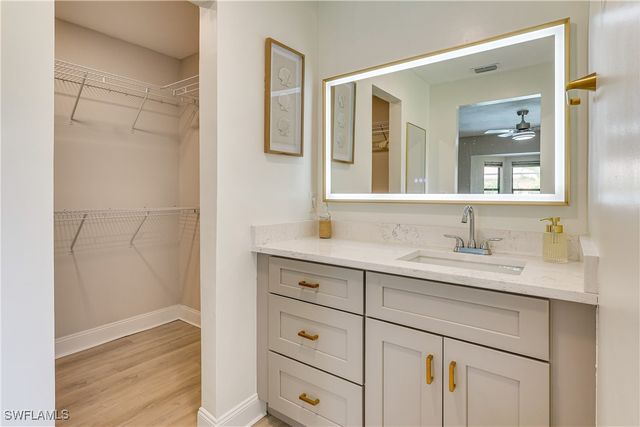 6030 Perthshire LN, Fort Myers, FL 33908