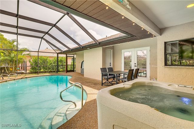 6030 Perthshire LN, Fort Myers, FL 33908