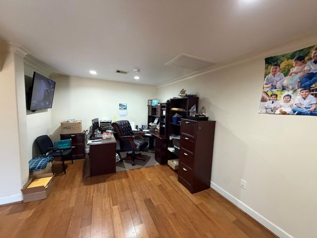 601 Mitchell Road, Houston, TX 77037