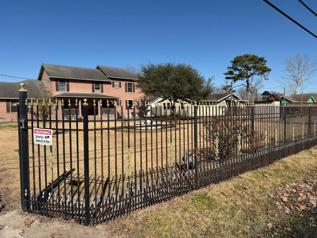 601 Mitchell Road, Houston, TX 77037