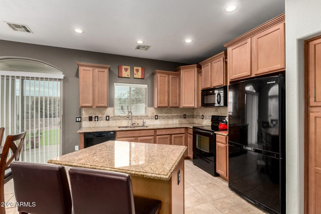 Image 14 of property listing at 280 S EVERGREEN Road 1350, Tempe, AZ 85288