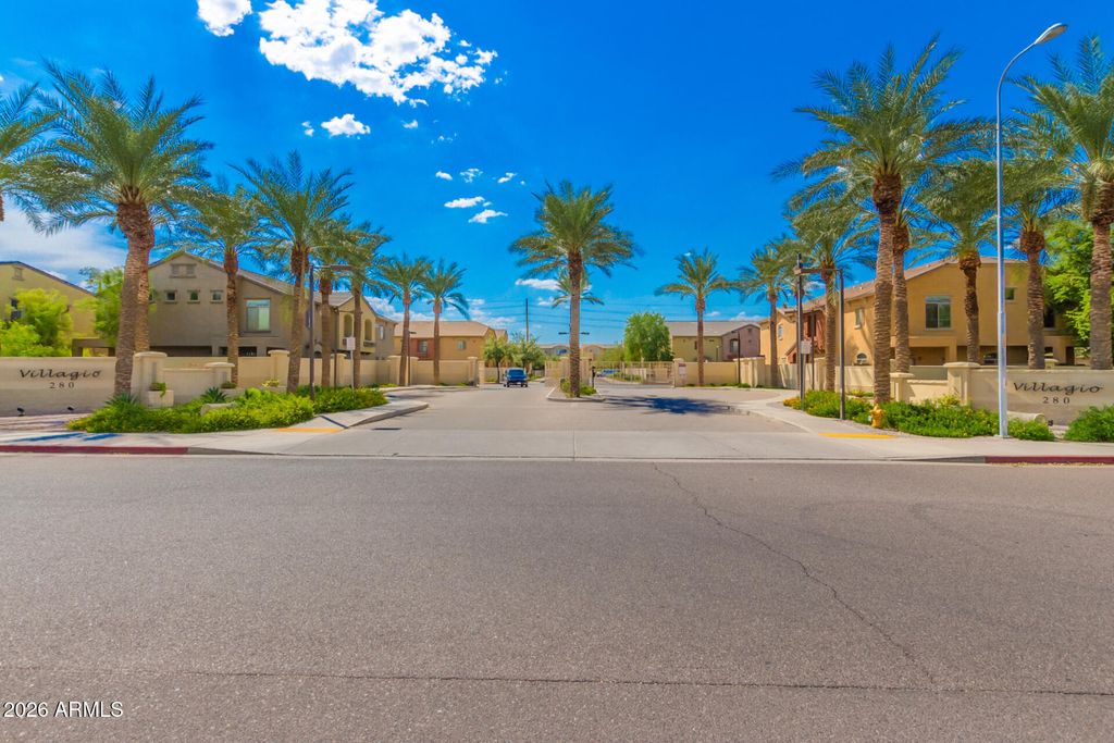 Image 42 of property listing at 280 S EVERGREEN Road 1350, Tempe, AZ 85288