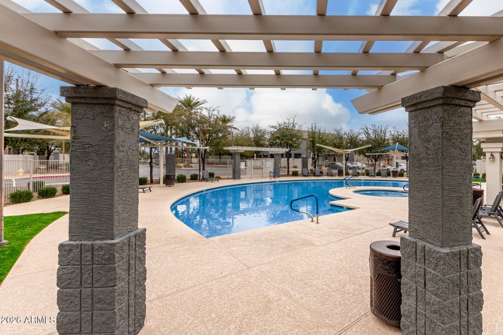 Image 49 of property listing at 280 S EVERGREEN Road 1350, Tempe, AZ 85288