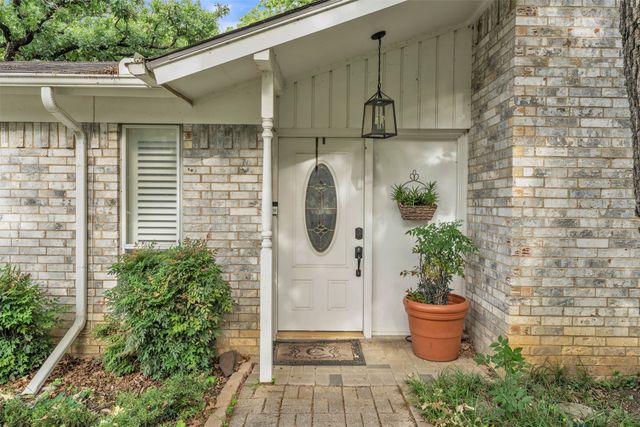 2908 Nancy Circle, Arlington, TX 76013