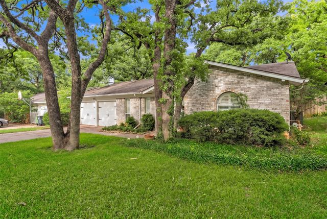 2908 Nancy Circle, Arlington, TX 76013