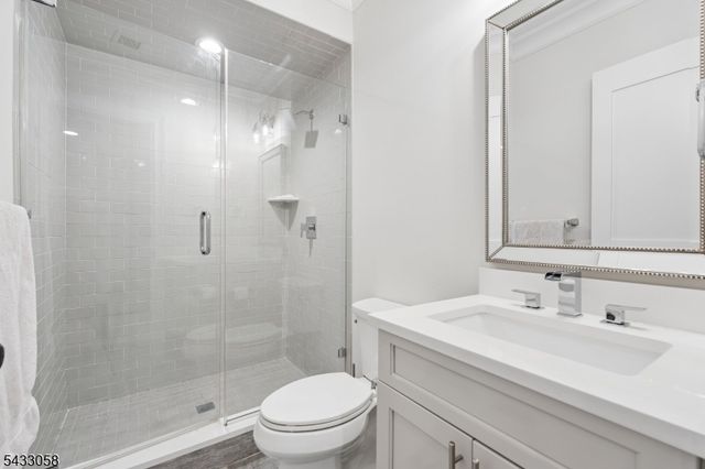 27 Wardle Ave, Berkeley Heights Twp., NJ 07922