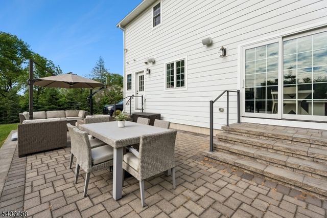 27 Wardle Ave, Berkeley Heights Twp., NJ 07922
