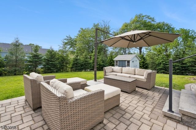 27 Wardle Ave, Berkeley Heights Twp., NJ 07922