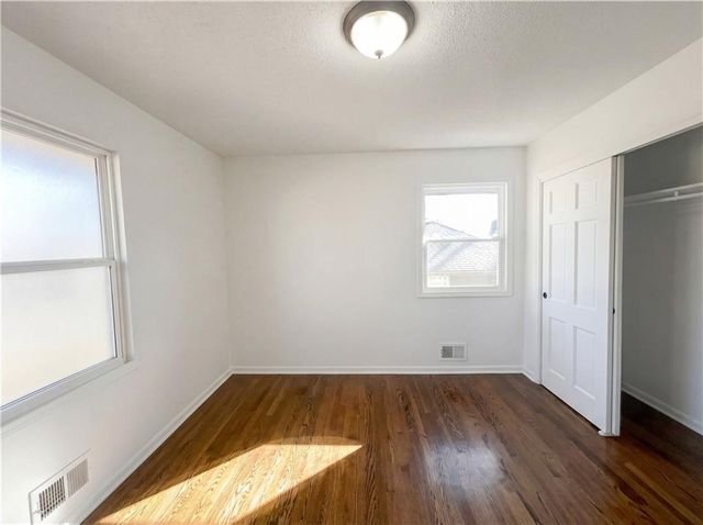 6507 E 55th Terrace, Kansas City, MO 64129