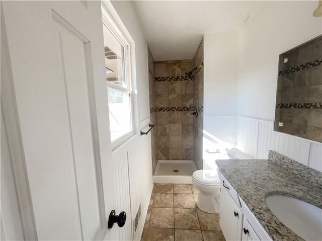 6507 E 55th Terrace, Kansas City, MO 64129