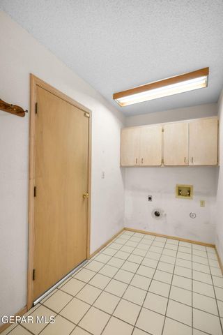 6121 VIA FORTUNA Lane, El Paso, TX 79912