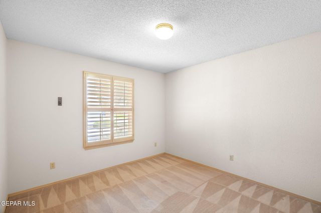 6121 VIA FORTUNA Lane, El Paso, TX 79912