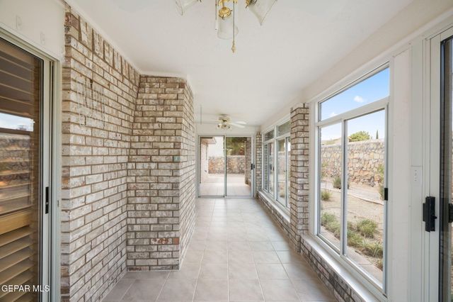 6121 VIA FORTUNA Lane, El Paso, TX 79912