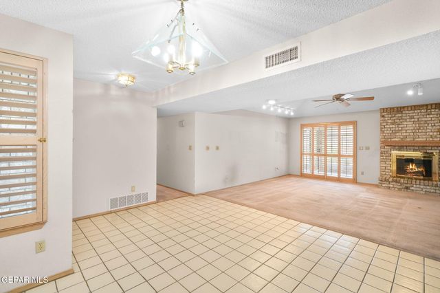 6121 VIA FORTUNA Lane, El Paso, TX 79912