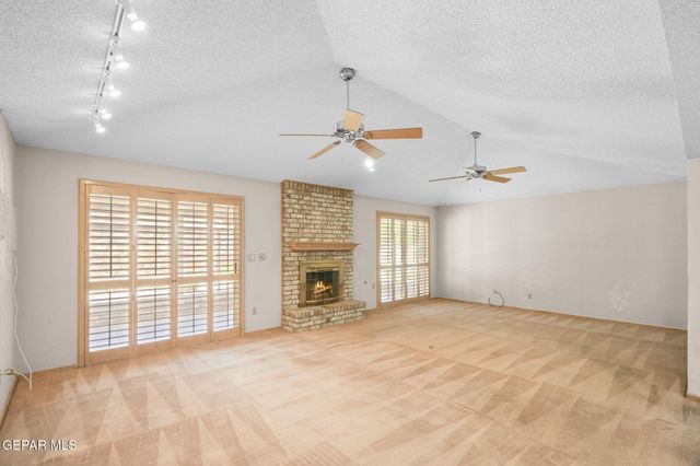 6121 VIA FORTUNA Lane, El Paso, TX 79912