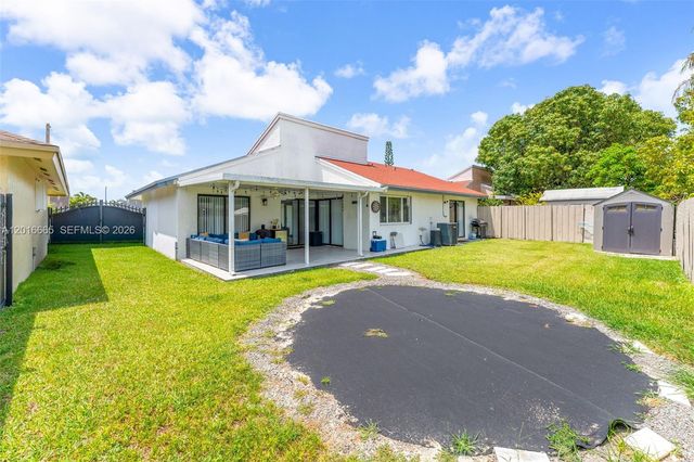 12247 SW 203rd St, Miami, FL 33177