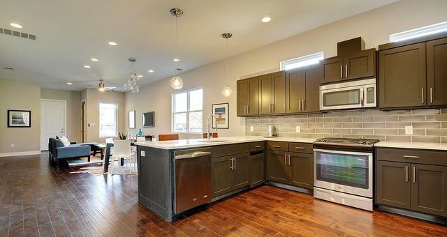 7217 Blessing Ave A, Austin, TX 78752