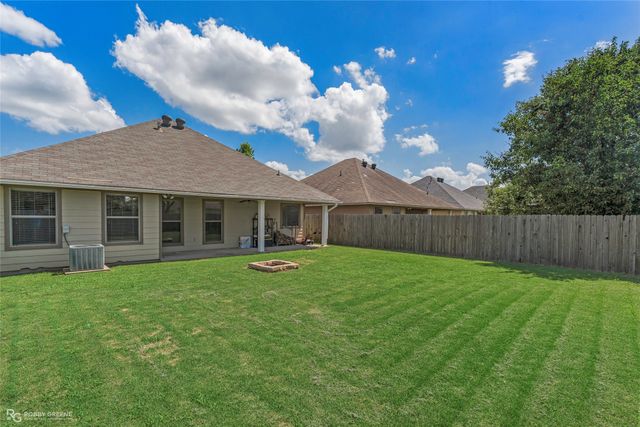 3826 Pickering Pass Drive, Bossier City, LA 71111