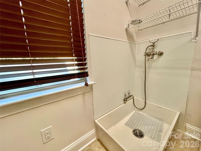 4809 Antioch Church Road, Matthews, NC 28104