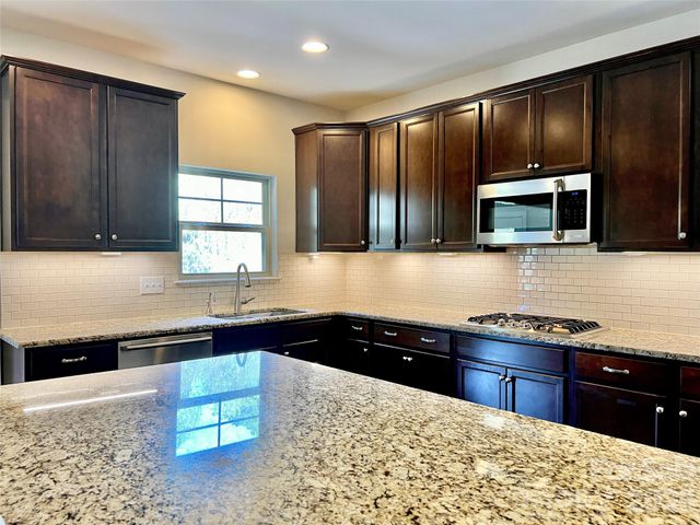 4809 Antioch Church Road, Matthews, NC 28104