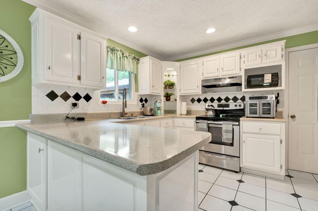 4906 Adelia Drive, Chattanooga, TN 37416