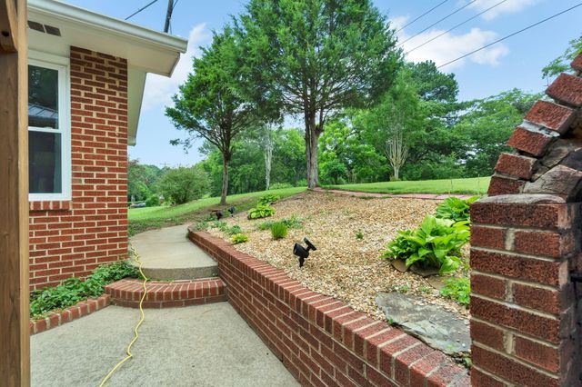 4906 Adelia Drive, Chattanooga, TN 37416