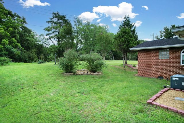4906 Adelia Drive, Chattanooga, TN 37416