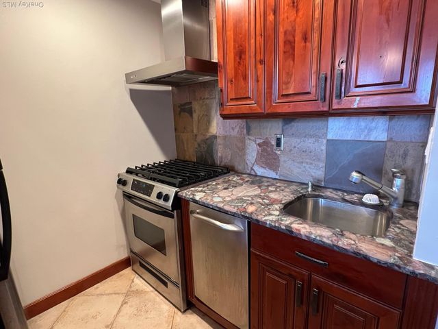 310 Riverside Boulevard 5-H, Long Beach, NY 11561