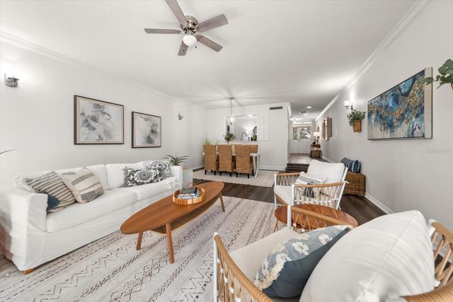 8 PELICAN PLACE 8, Belleair, FL 33756