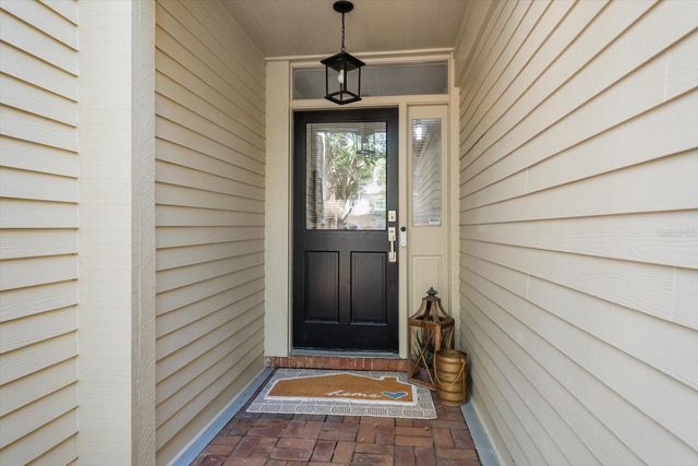 8 PELICAN PLACE 8, Belleair, FL 33756