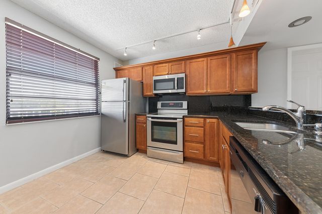 3507 Village Boulevard 402, West Palm Beach, FL 33409