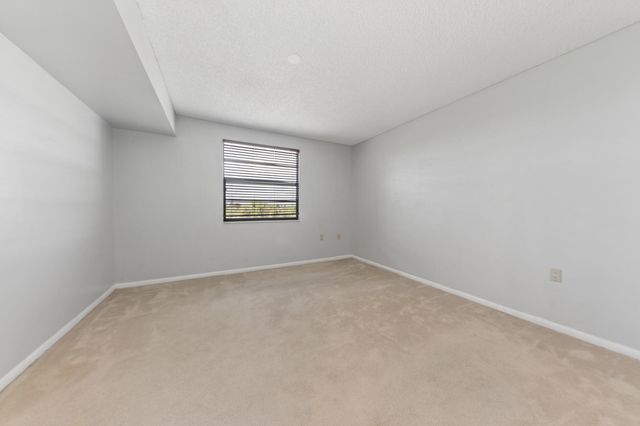 3507 Village Boulevard 402, West Palm Beach, FL 33409