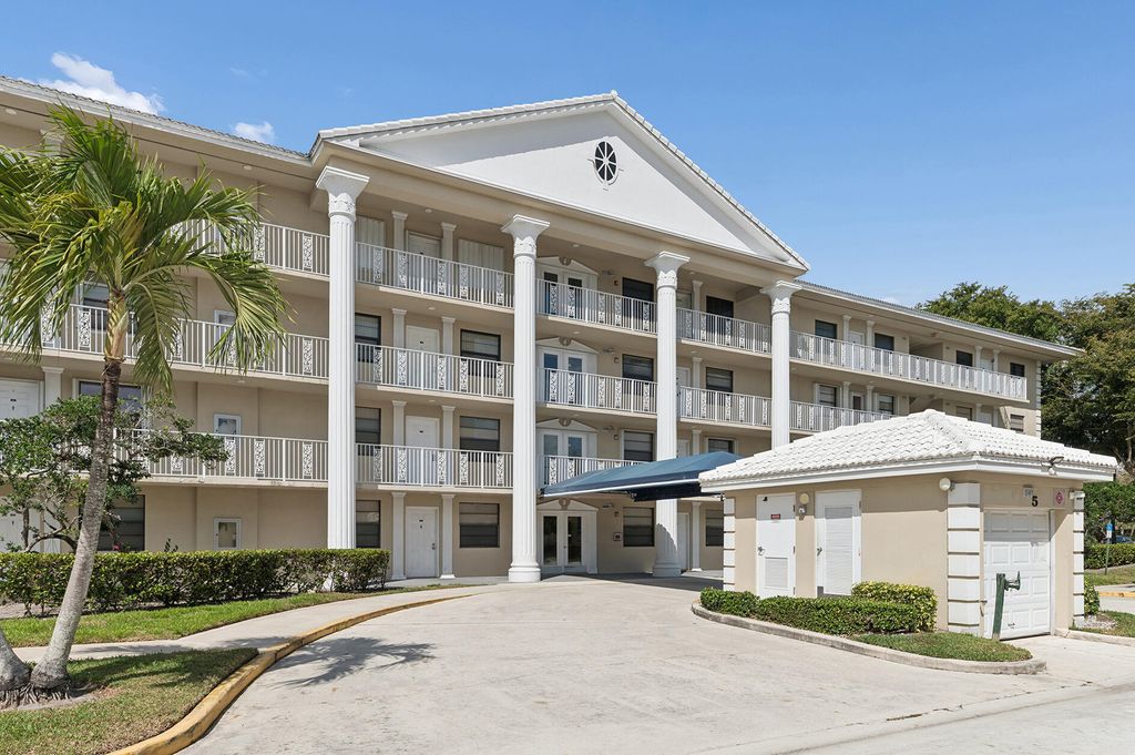3507 Village Boulevard 402, West Palm Beach, FL 33409