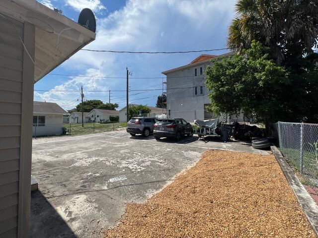 1331 Longwood Street, West Palm Beach, FL 33401