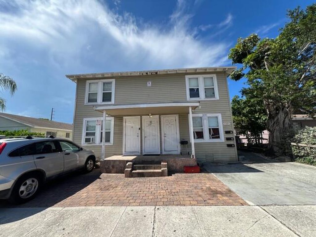 1331 Longwood Street, West Palm Beach, FL 33401