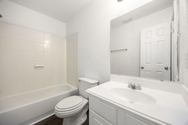 15435 Dillon Hill Circle, Houston, TX 77086