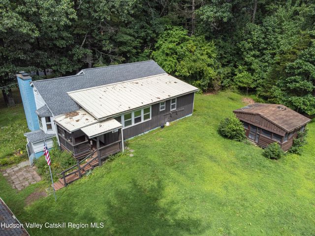 157 Falls Road, Hudson, NY 12534