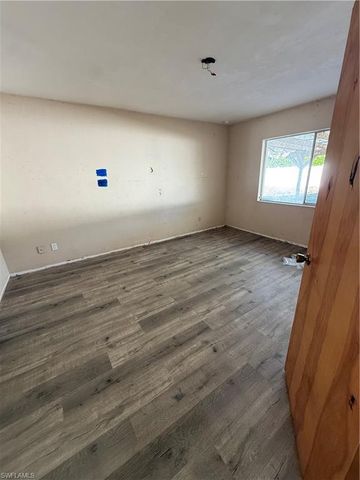 3713 SE 8th AVE, Cape Coral, FL 33904