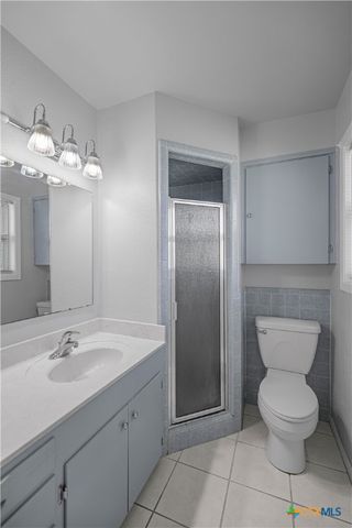 3104 Erwin Avenue, Victoria, TX 77901